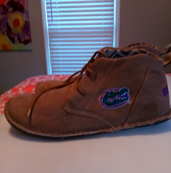 gator shoes near me